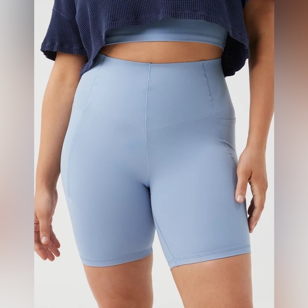 *Final Price* OFFLINE By Aerie Real Me XTRA Hold Up! Pocket 7" Bike Short Monaco